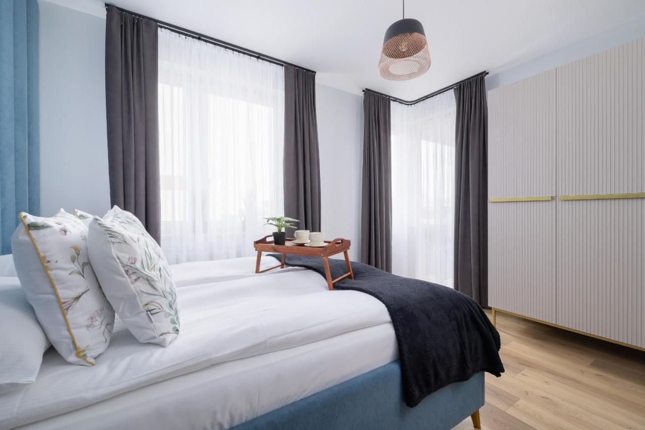 Osiedle Avia Harmonious Apartment With Balcony & Parking Cracow By Renters Prestige Kraków Eksteriør billede